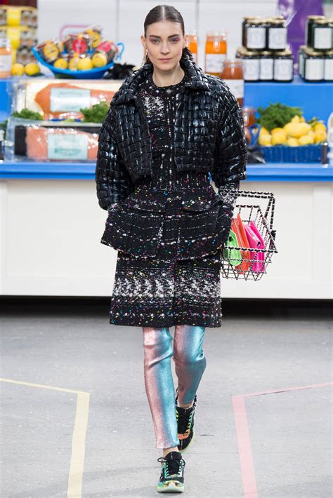 chanel 2014 fall soundtrack|chanel runway dresses.